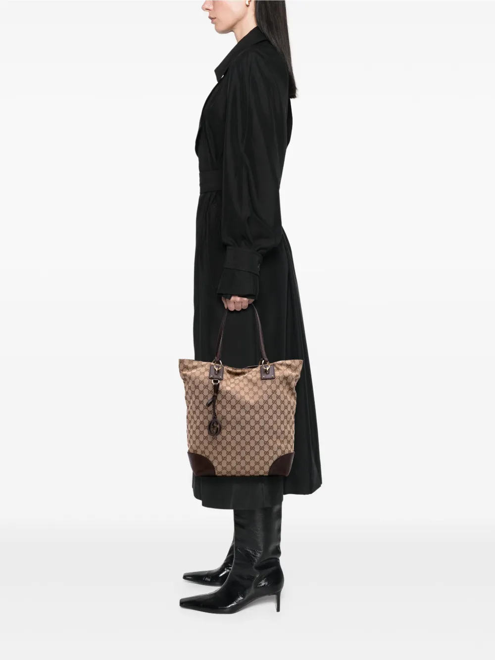 Gucci Pre-Owned 2016-2025 Large GG Canvas GG Charm tote bag | Pre-Owned | Image 2