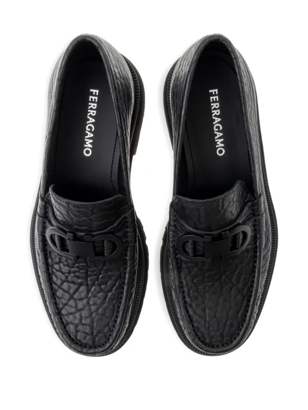 Ferragamo バックル ローファー | ブラック | FARFETCH JP