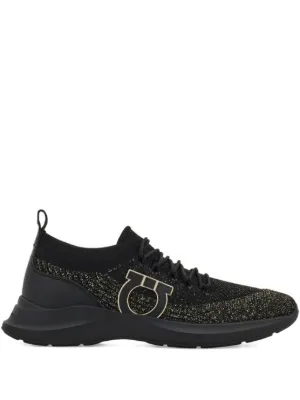 Valentino Garavani ロックスタッズ アンタイトルド スニーカー