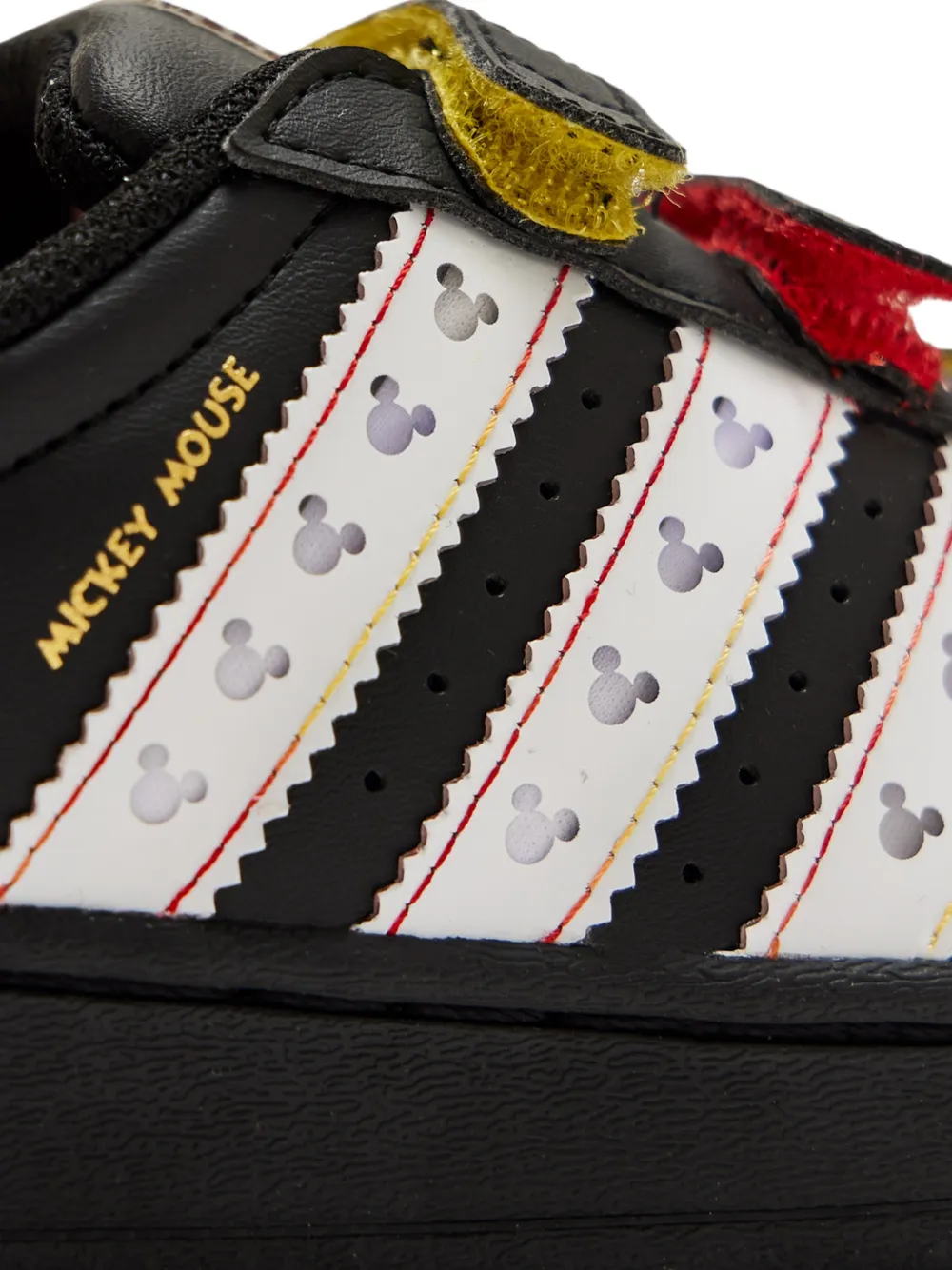 adidas Kids Disney Superstar gestreepte sneakers Zwart