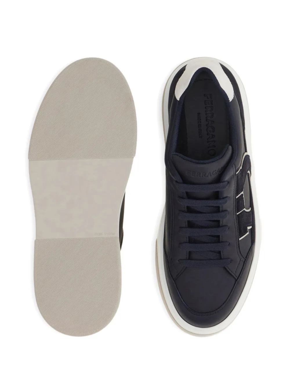 Ferragamo Sneakers met suède detail Blauw