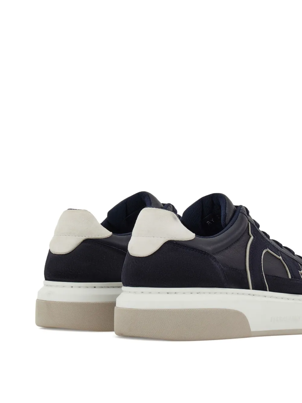 Ferragamo Sneakers met suède detail Blauw