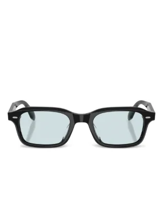Oliver Peoples