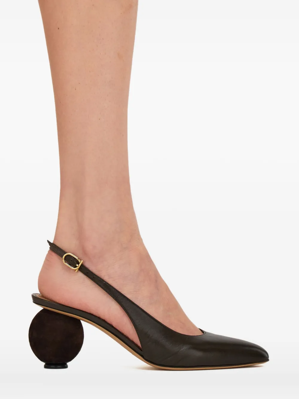 Ferragamo 70 mm slingback pumps met bolvormige hak Bruin