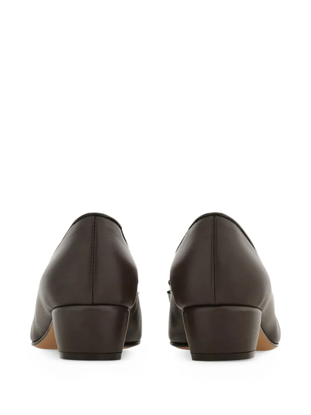 Ferragamo 30 mm pumps met strik Bruin