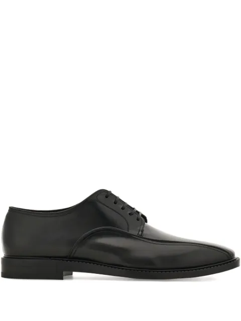 Ferragamo derbies en cuir à coutures contrastantes