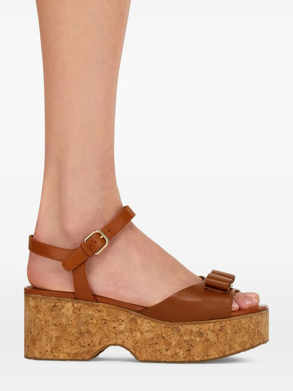 Ferragamo 70 mm sandalen met strikdetail en plateauzool Bruin