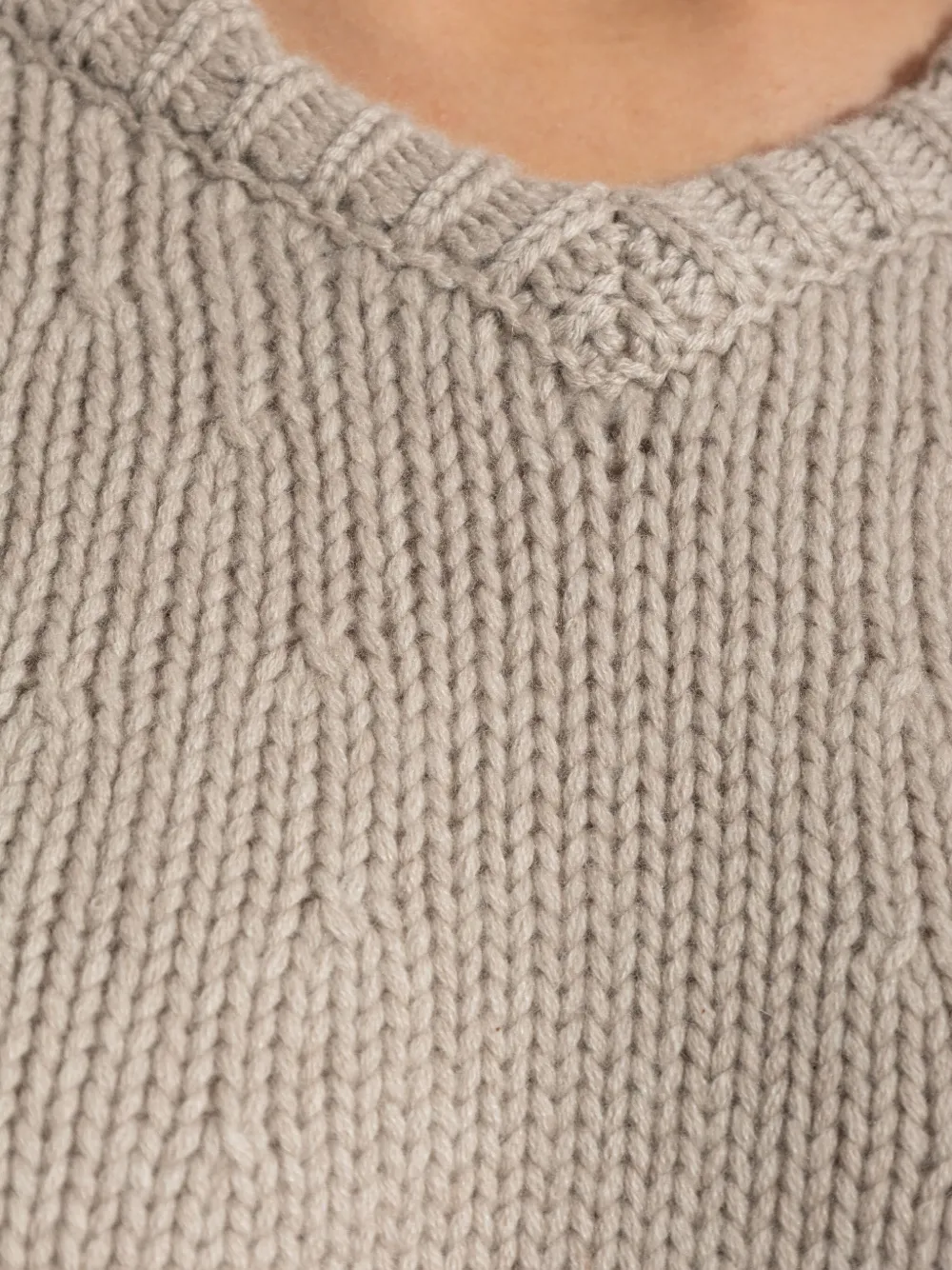 Lisa Yang Oia cashmere sweater Beige