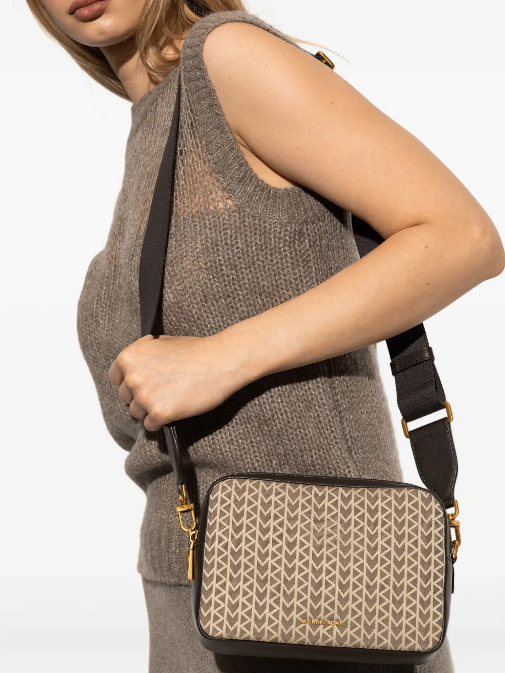 Michael Kors chevron-pattern chain-strap shoulder bag Beige