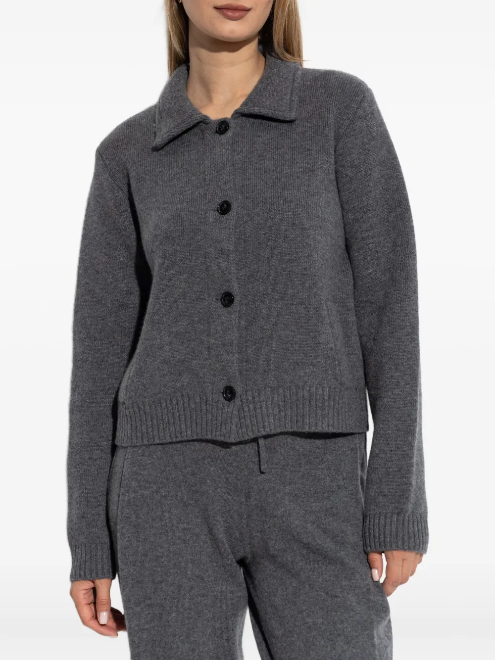 Lisa Yang Ribgebreid vest Grijs