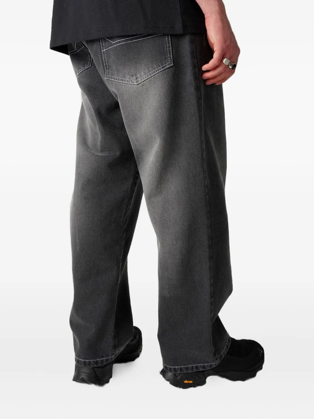 YARDSALE Jeans met gewassen effect en contrasterend stiksel - Zwart