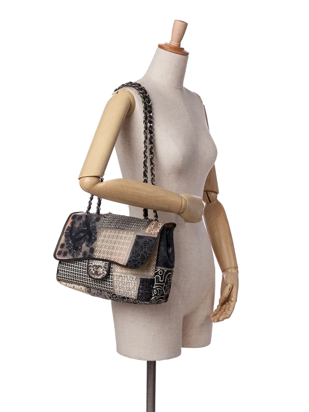 CHANEL Pre-Owned 2010-2011 Jumbo PVC and Tweed Patchwork Single Flap shoulder bag | Pre-Owned | Image 2