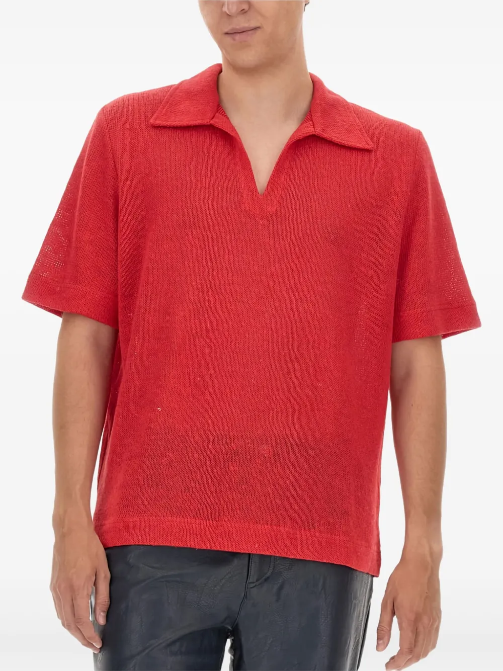 textured T-shirt