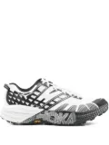 HOKA geometric-pattern sneakers - White