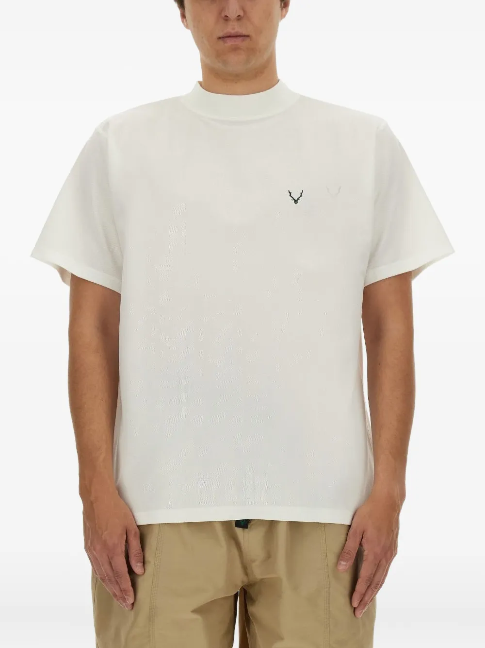 SOUTH2 WEST8 playera con logo bordado | blanco | Image 1