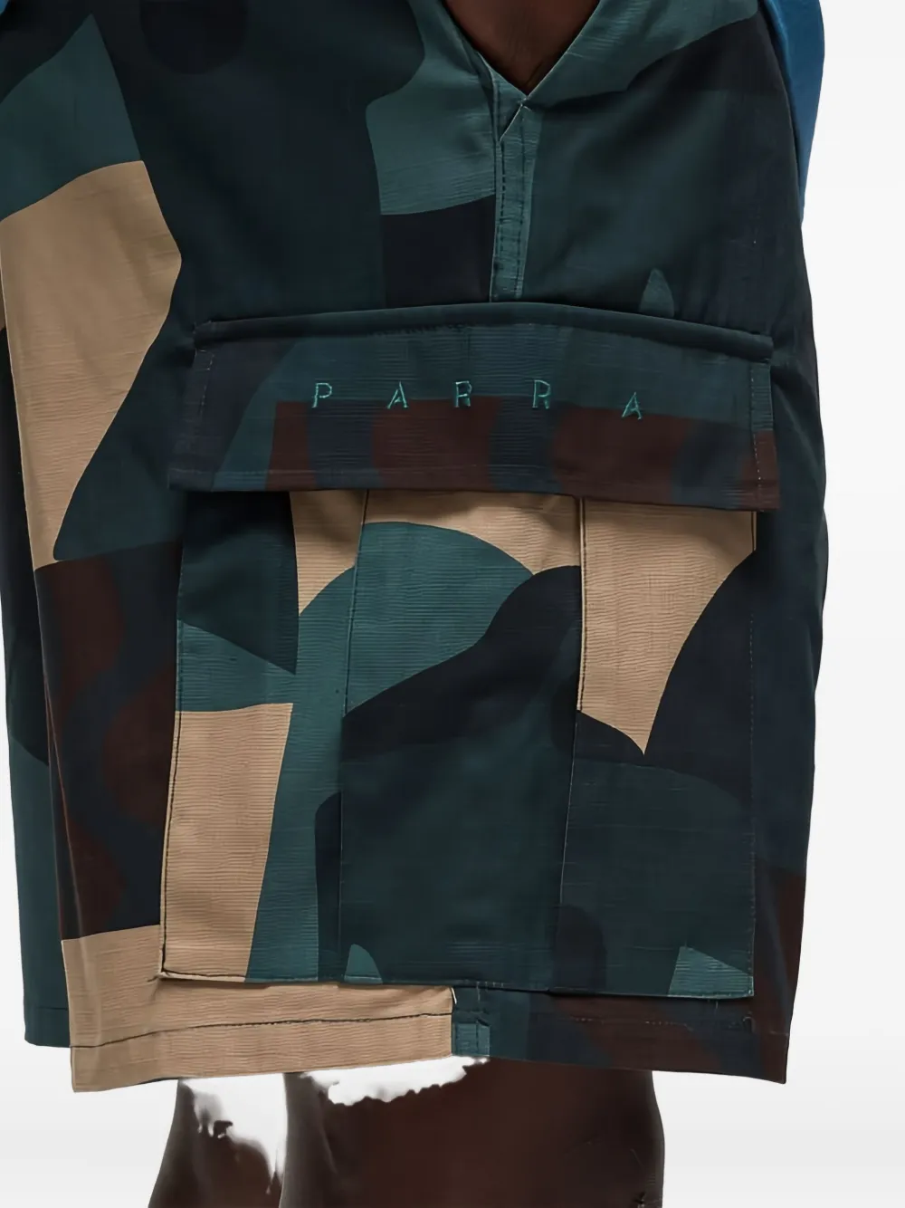 By Parra Cargo-pocket Abstract-print Shorts In Multi