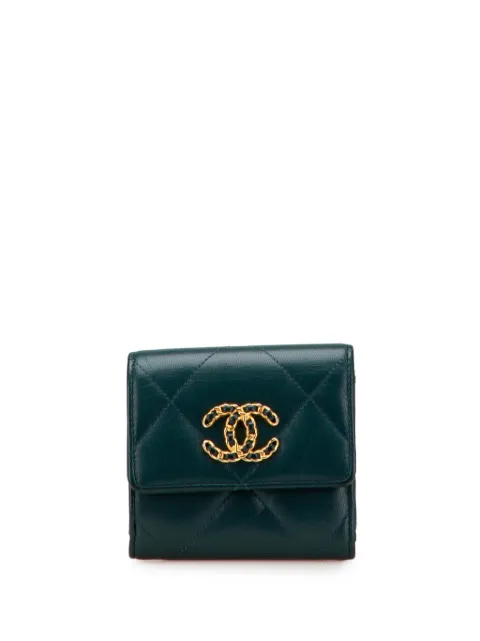 CHANEL Pre-Owned 2020 Quilted Lambskin 19 Trifold Flap Wallet small wallets