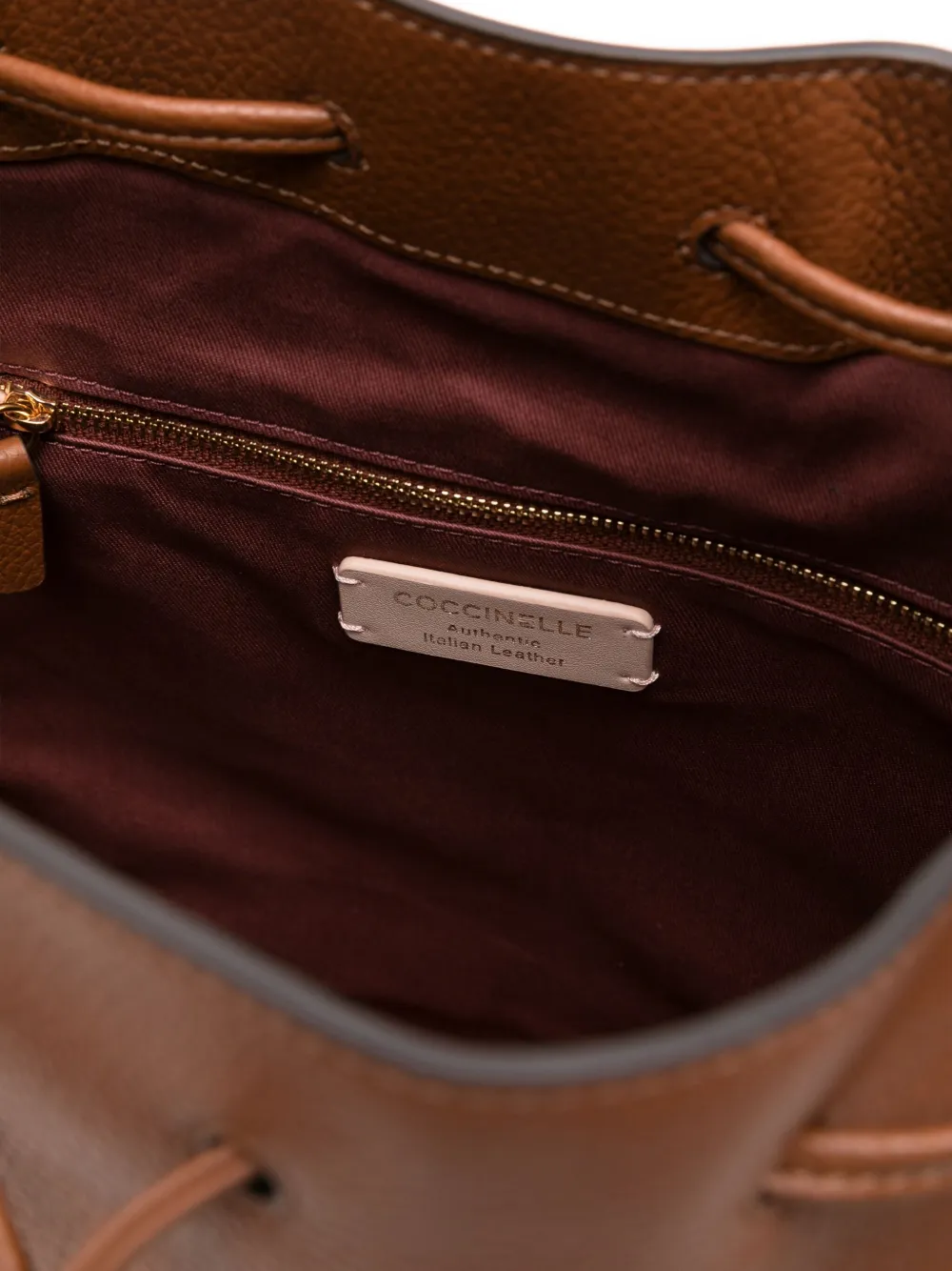 Coccinelle Beat Generation medium bucket-tas met trekkoord Bruin