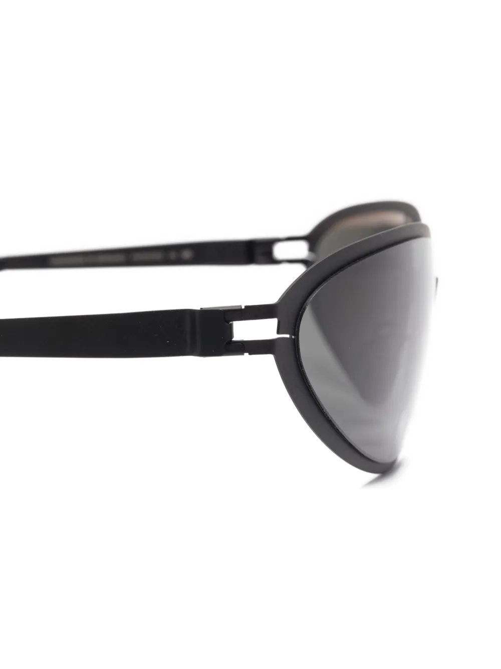 Mykita Bear zonnebril met cat-eye montuur Zwart