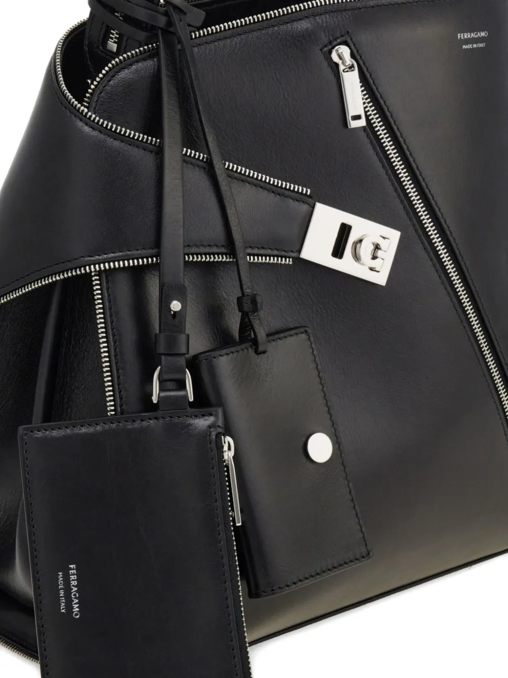 Large Hug Zip-Detail Shoulder Bag