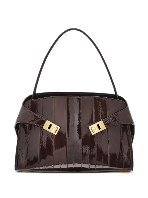 Ferragamo Hug ガンチーニバックル ショルダーバッグ M