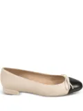 Stuart Weitzman Sleek bow-detail flat pumps - Neutrals