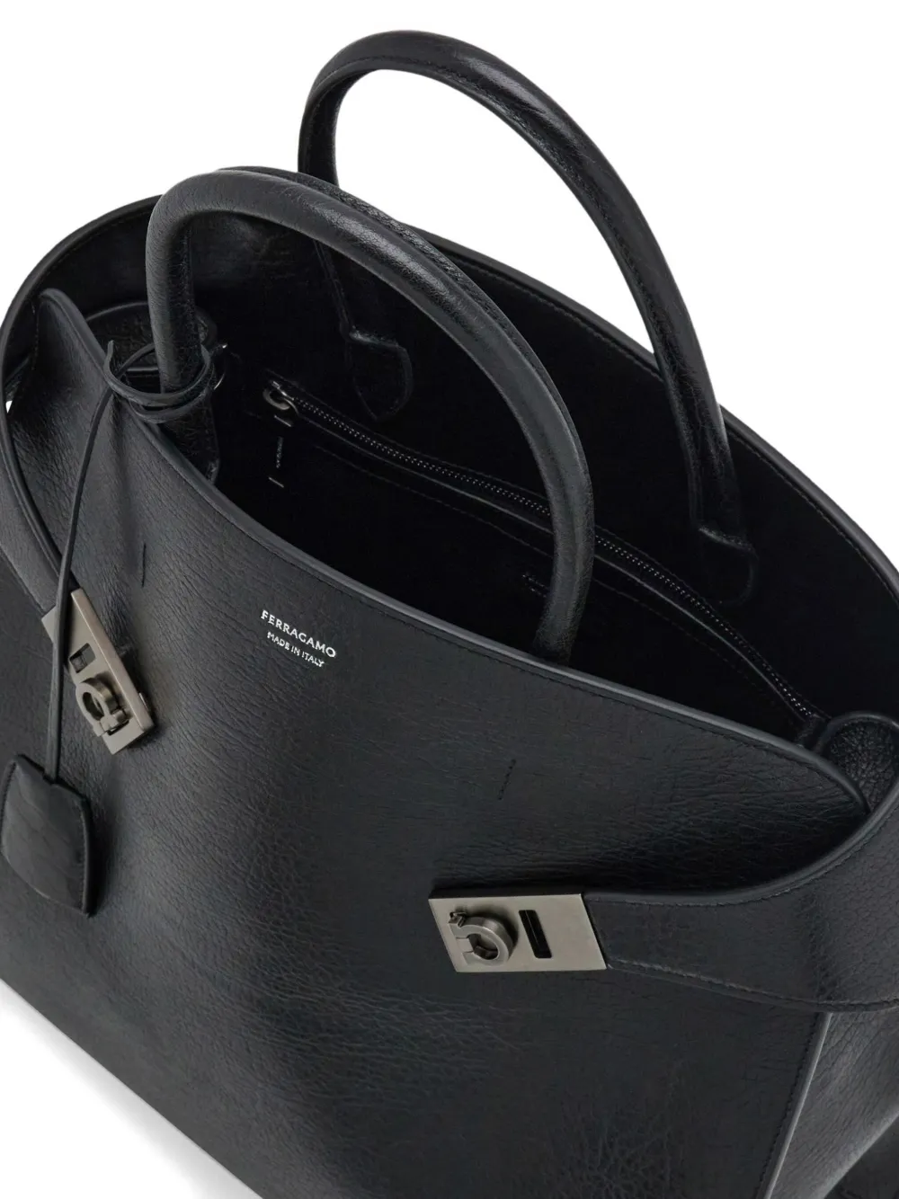Ferragamo Hug Gancini -buckle calfskin tote bag Zwart