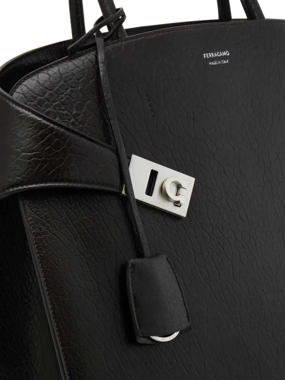 Ferragamo Hug Gancini-buckle tote bag Zwart