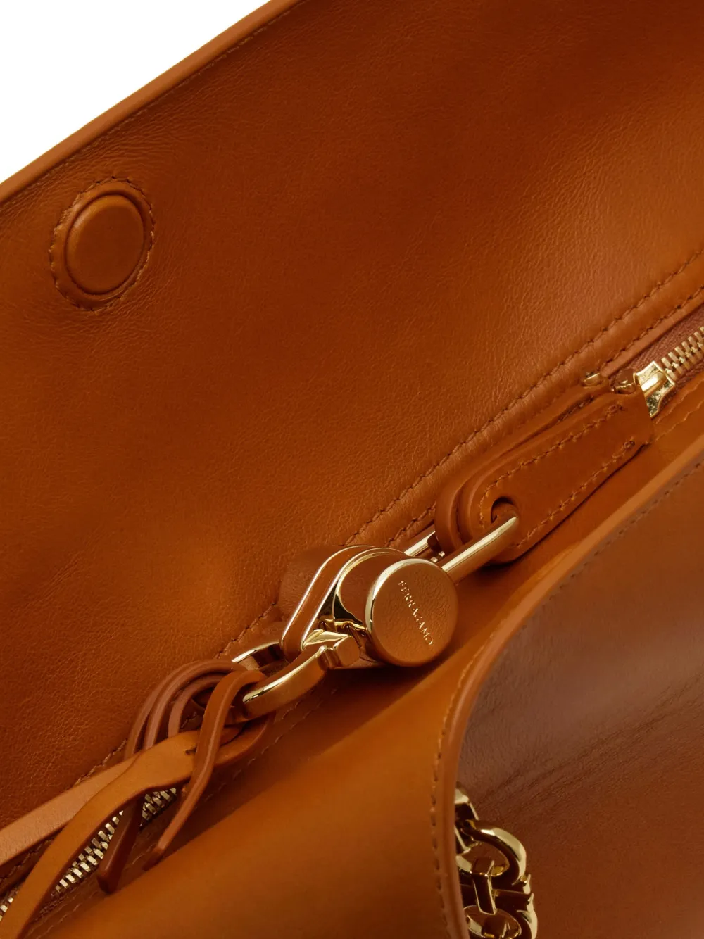 Ferragamo small Folded chain-strap shoulder bag Bruin