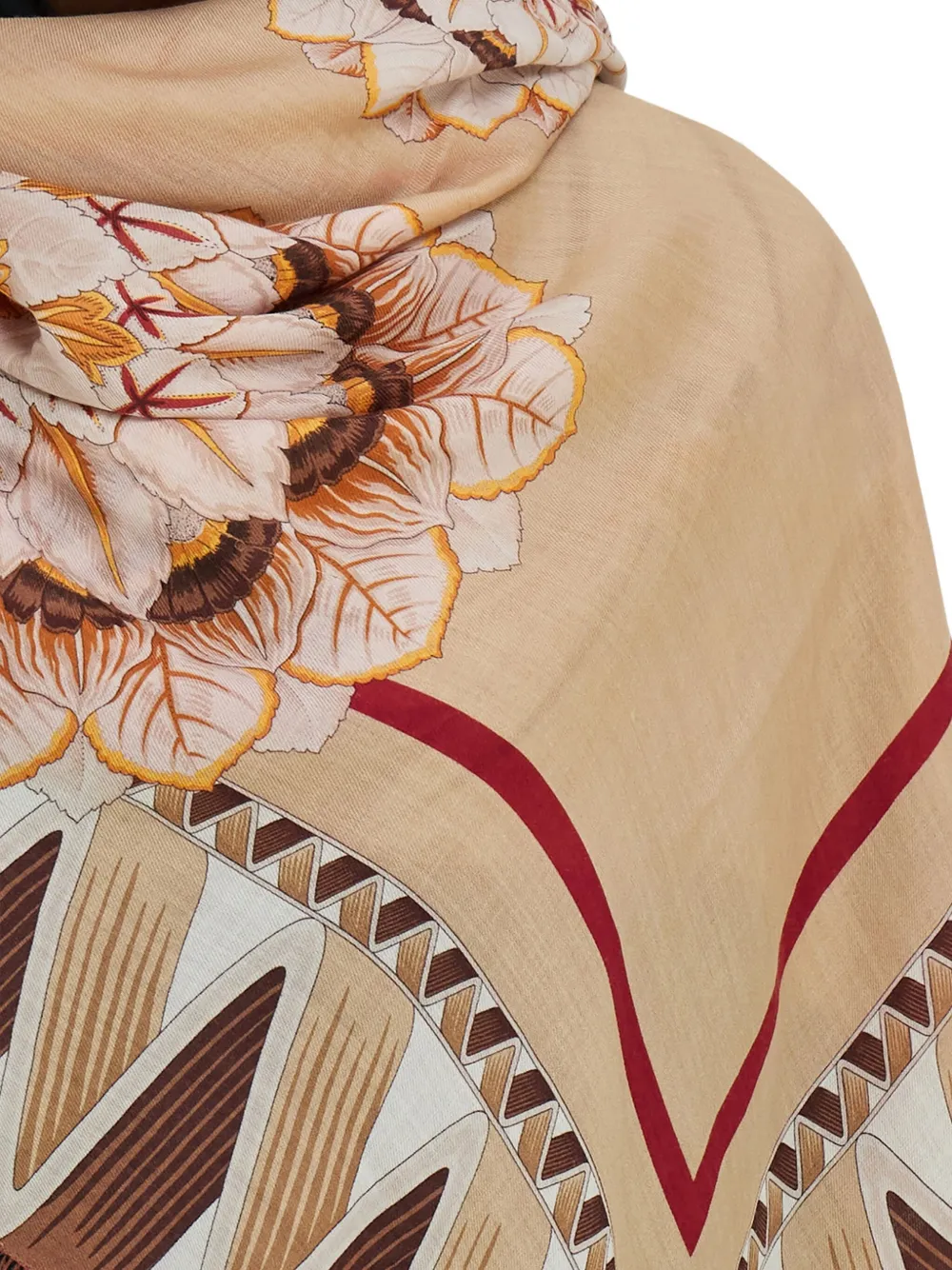 Ferragamo Sjaal met bloemenprint Beige