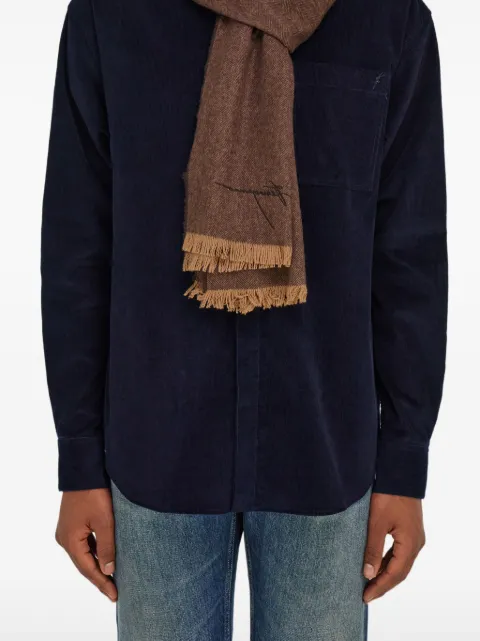 Ferragamo mascada con motivo chevron y flecos