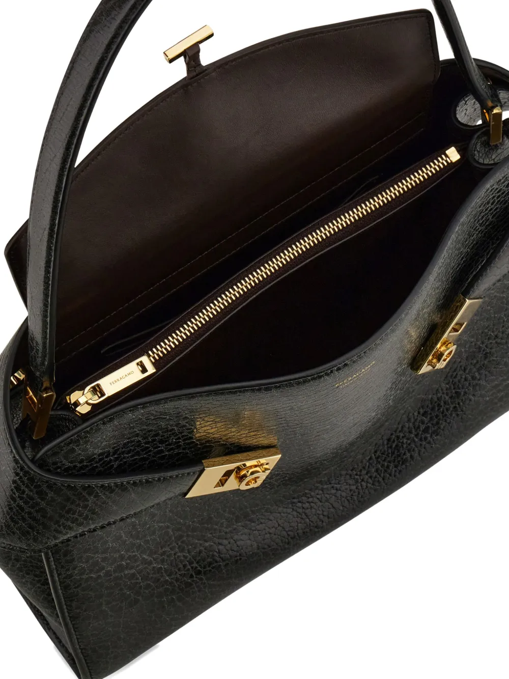 Ferragamo medium Hug leather shoulder bag Zwart