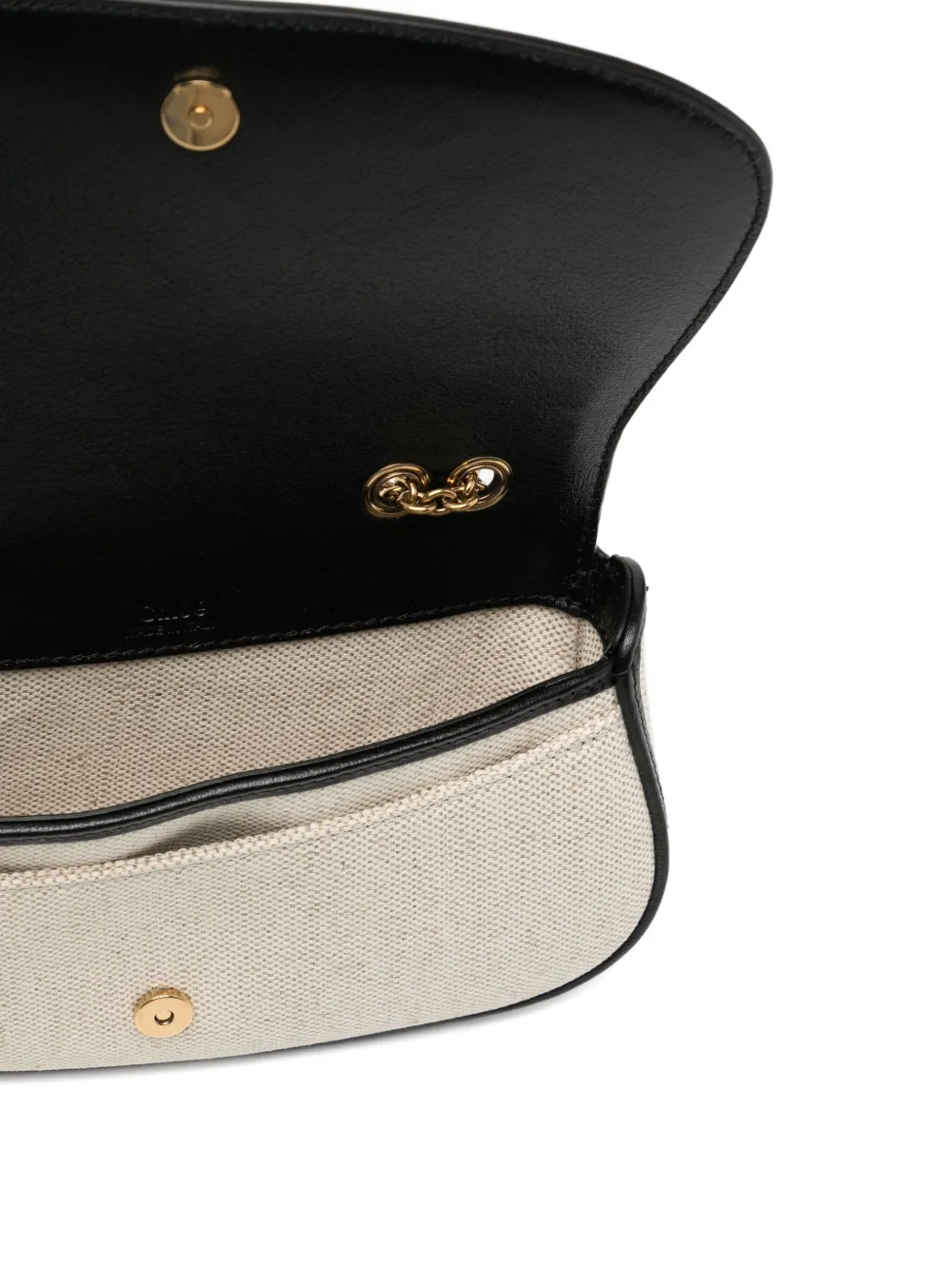 Chloé Circular-plaque Chain Shoulder Bag In Neutral