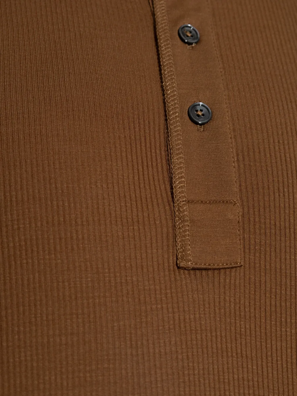 AMI Paris ribbed Henley T-shirt Bruin