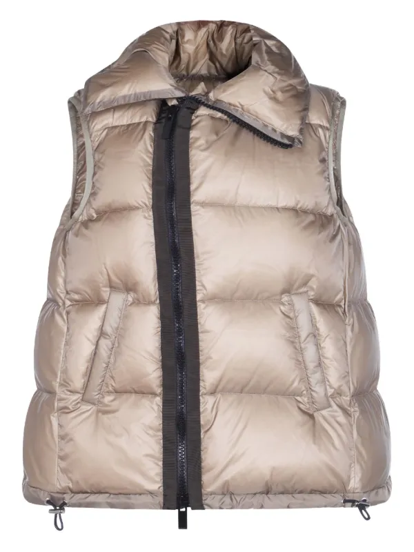 Sacai Quilted Zip-front Gilet in Neutrals