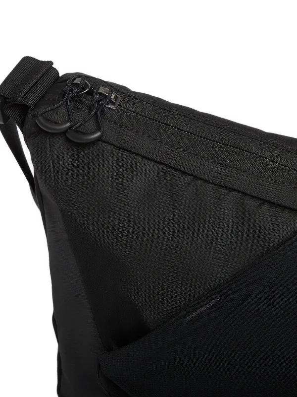 Salomon ACS Pouch Shoulder Bag | Black | FARFETCH AO