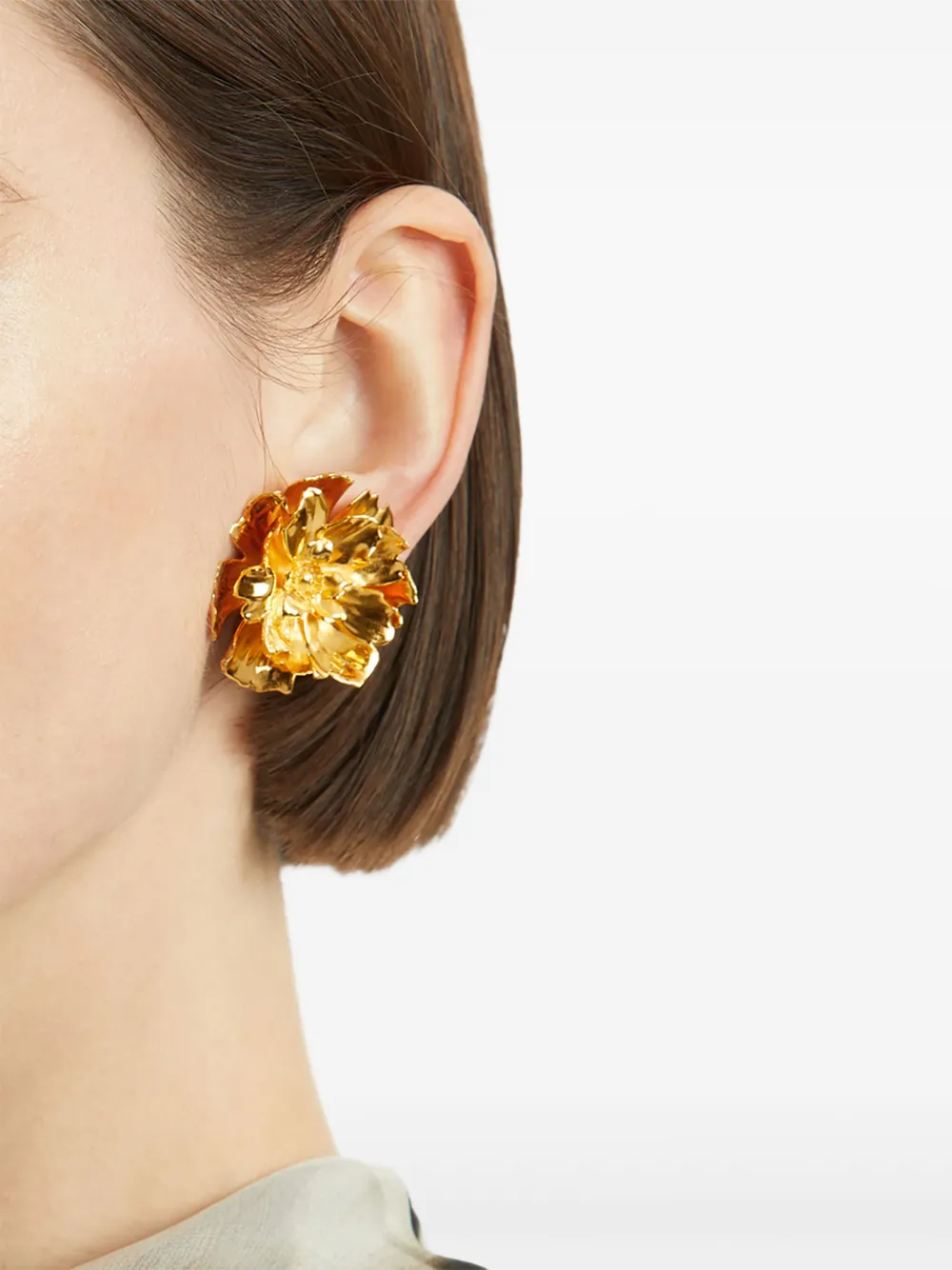 Oscar de la Renta small Peony clip-on earrings | Image 2