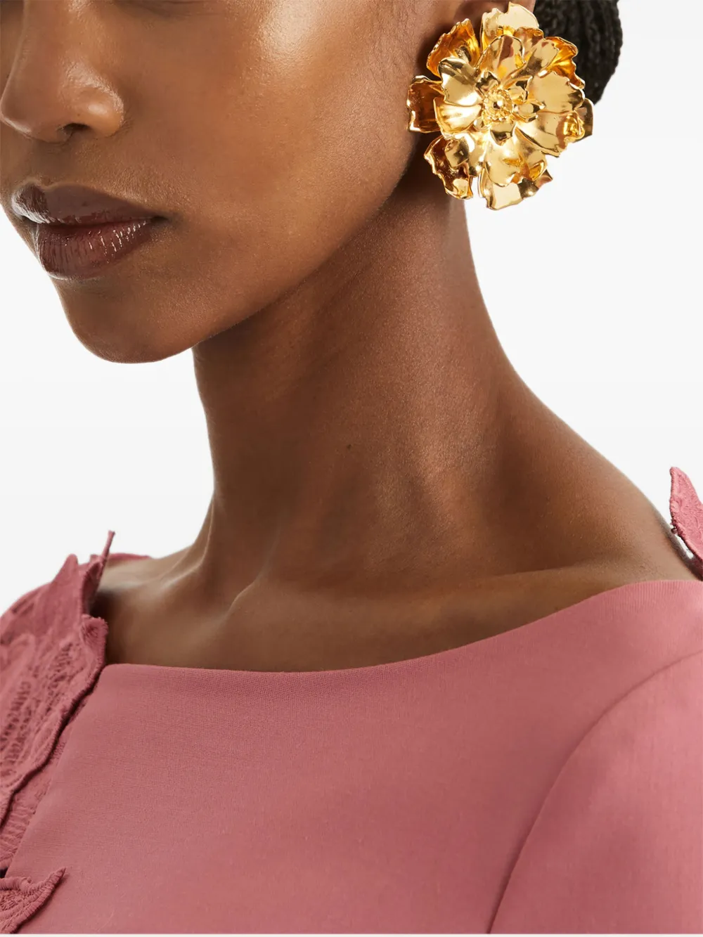 Oscar de la Renta Large Peony clip-on earrings | Image 2