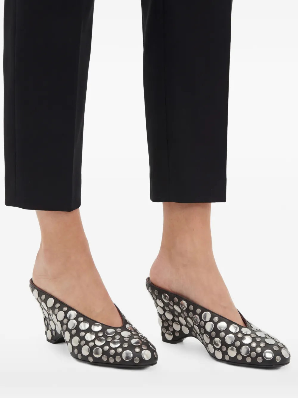 KHAITE 70 mm muiltjes met metallic studs en hak Zwart