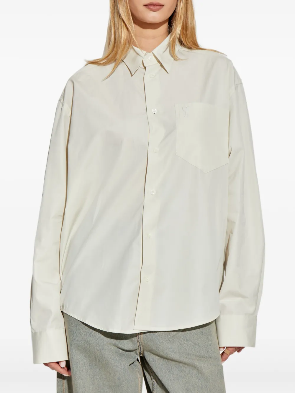 AMI Paris Shirt met lange mouwen en geborduurd hart Beige