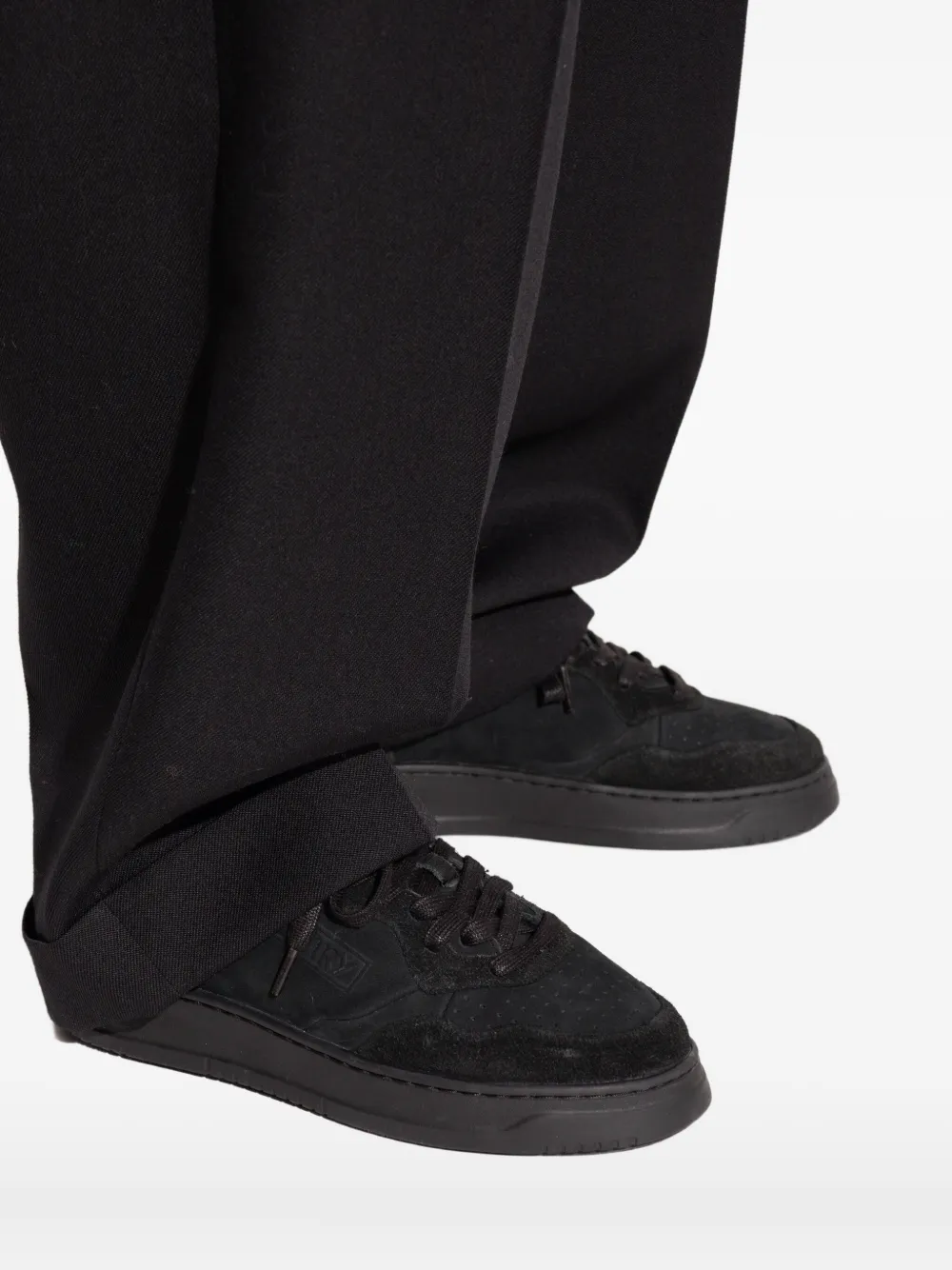 Autry Medalist suede low-top sneakers Black