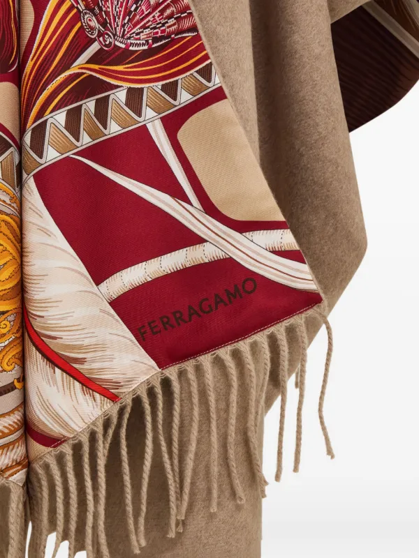 FERRAGAMO グラフィック柄リバーシブルケープ Ferragamo リバーシブル ケープ | ニュートラル | FARFETCH JP
