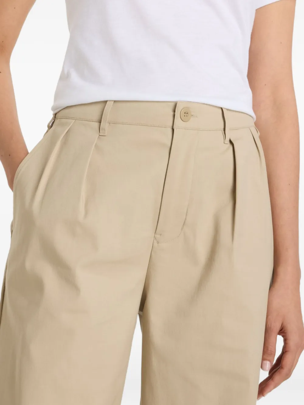 New Balance Boylston geplooide broek Beige