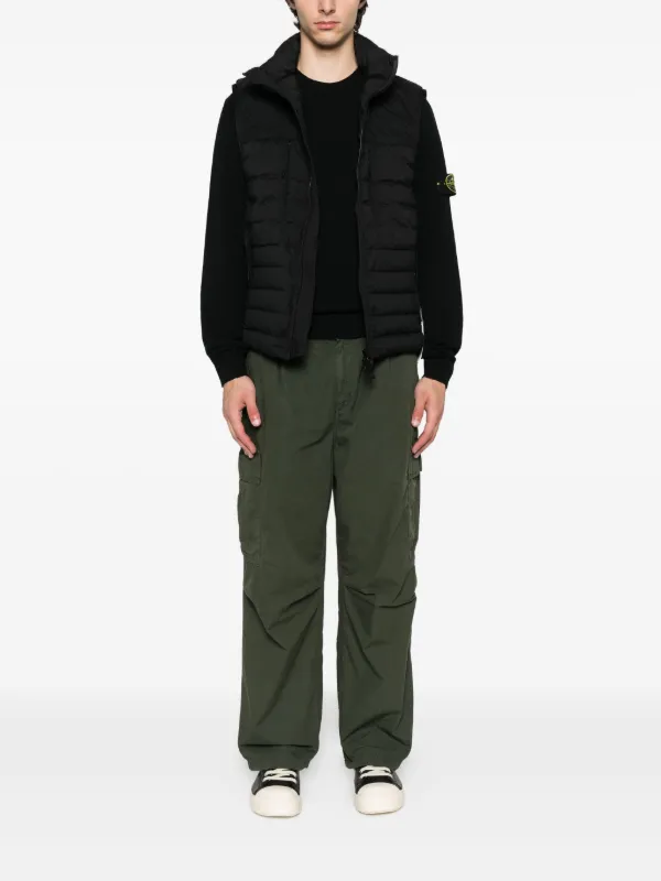 Stone Island ハイネック キルティングベスト | ブラック | FARFETCH JP