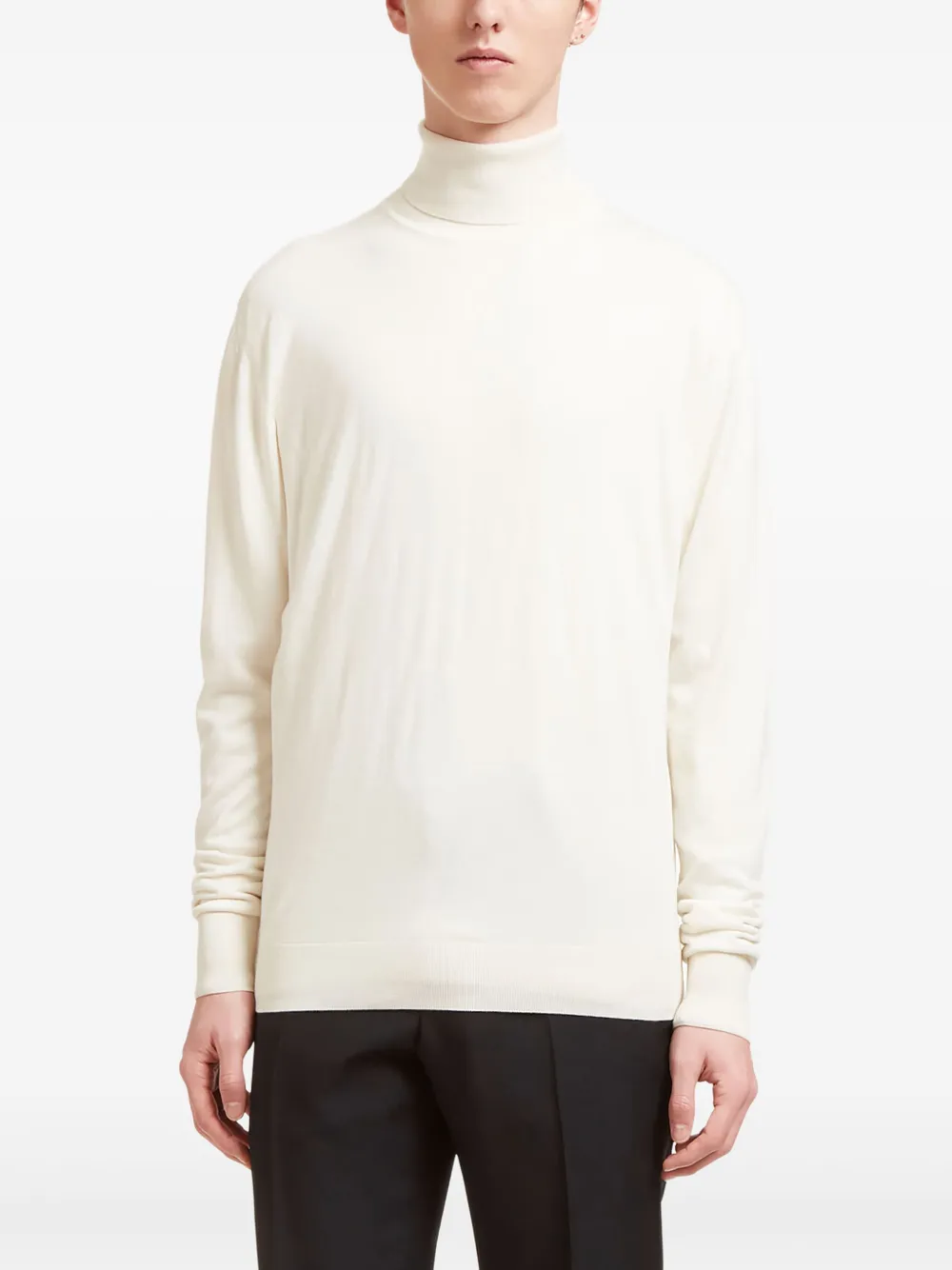 Aiezen turtleneck knitted sweater | White | Image 1