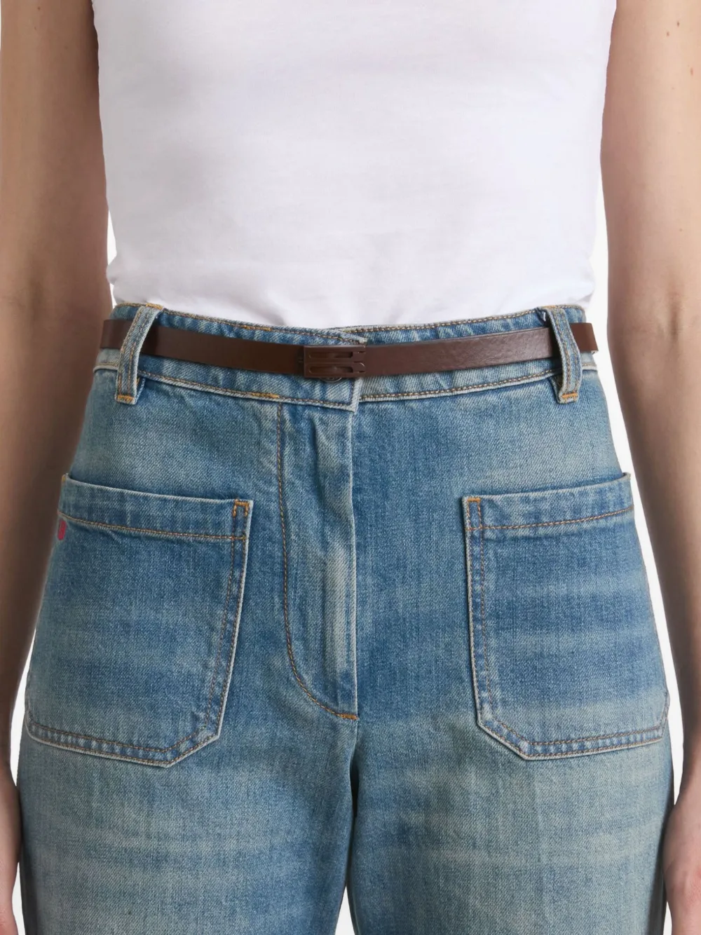 Victoria Beckham Leren riem met logogesp Bruin