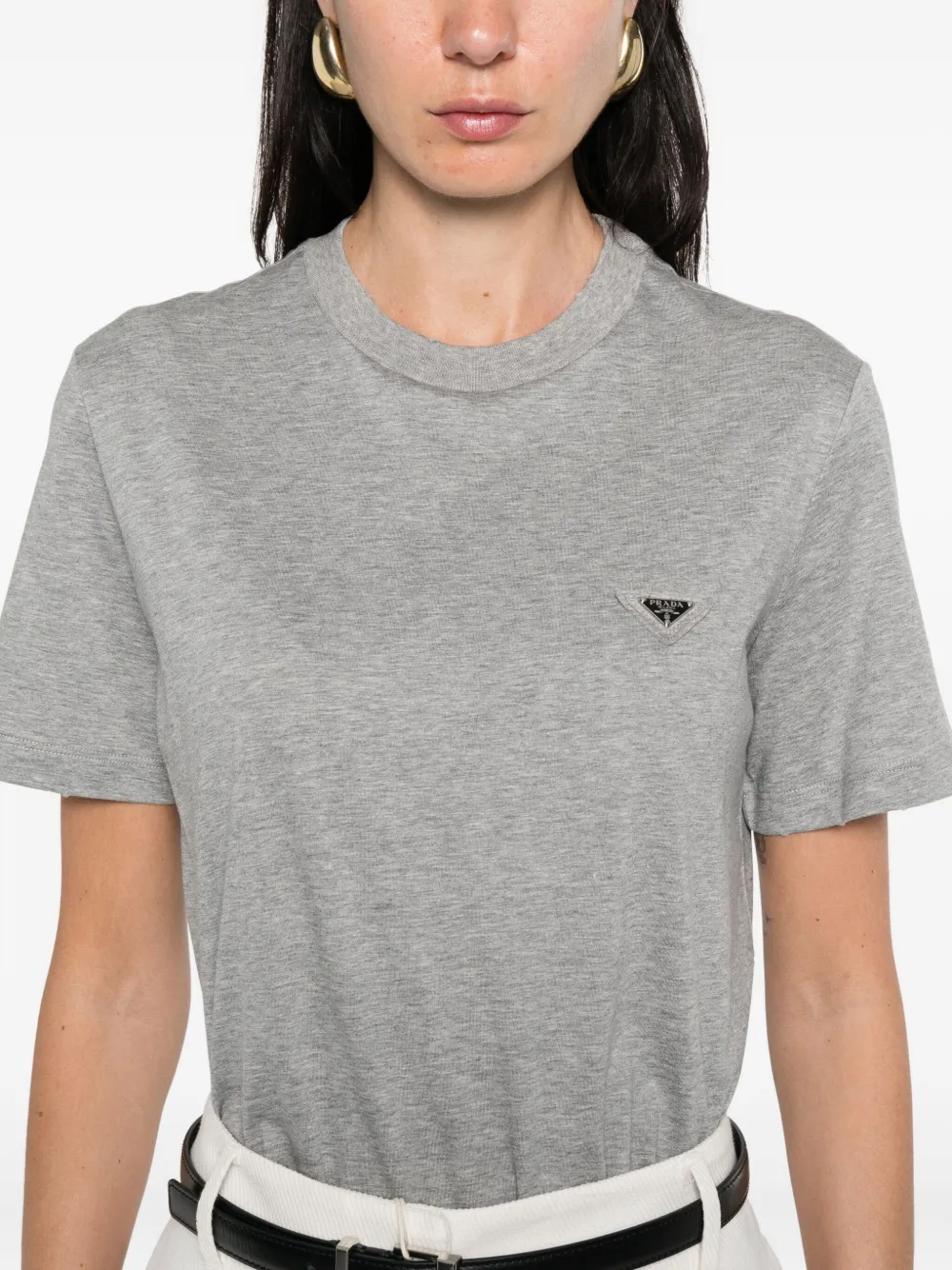 Prada logo-plaque cotton T-shirt Grijs