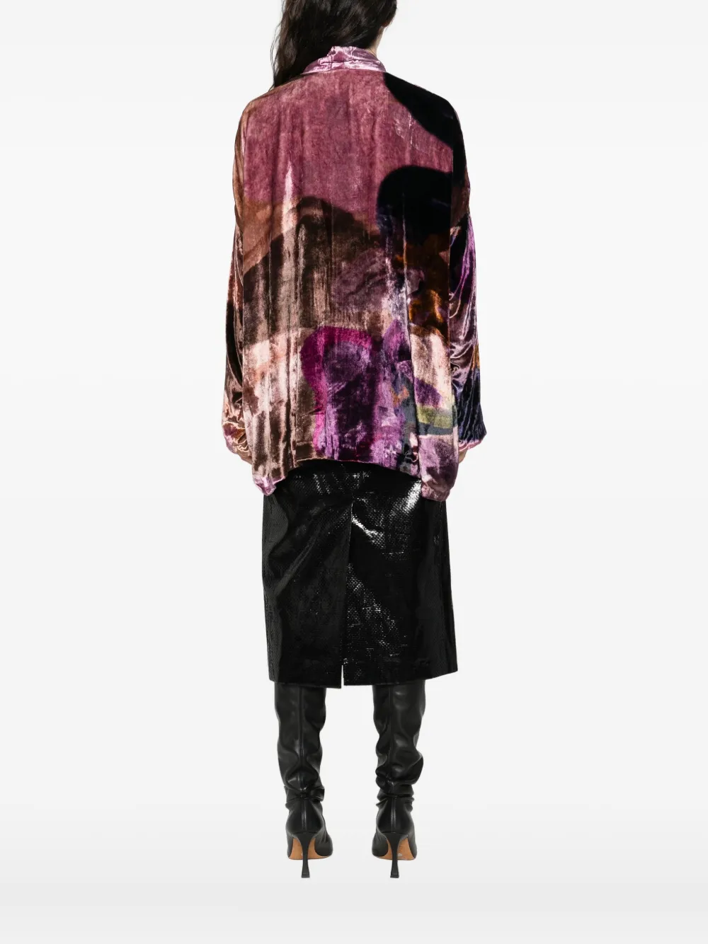 Yavi Velvet Jacket In Pink