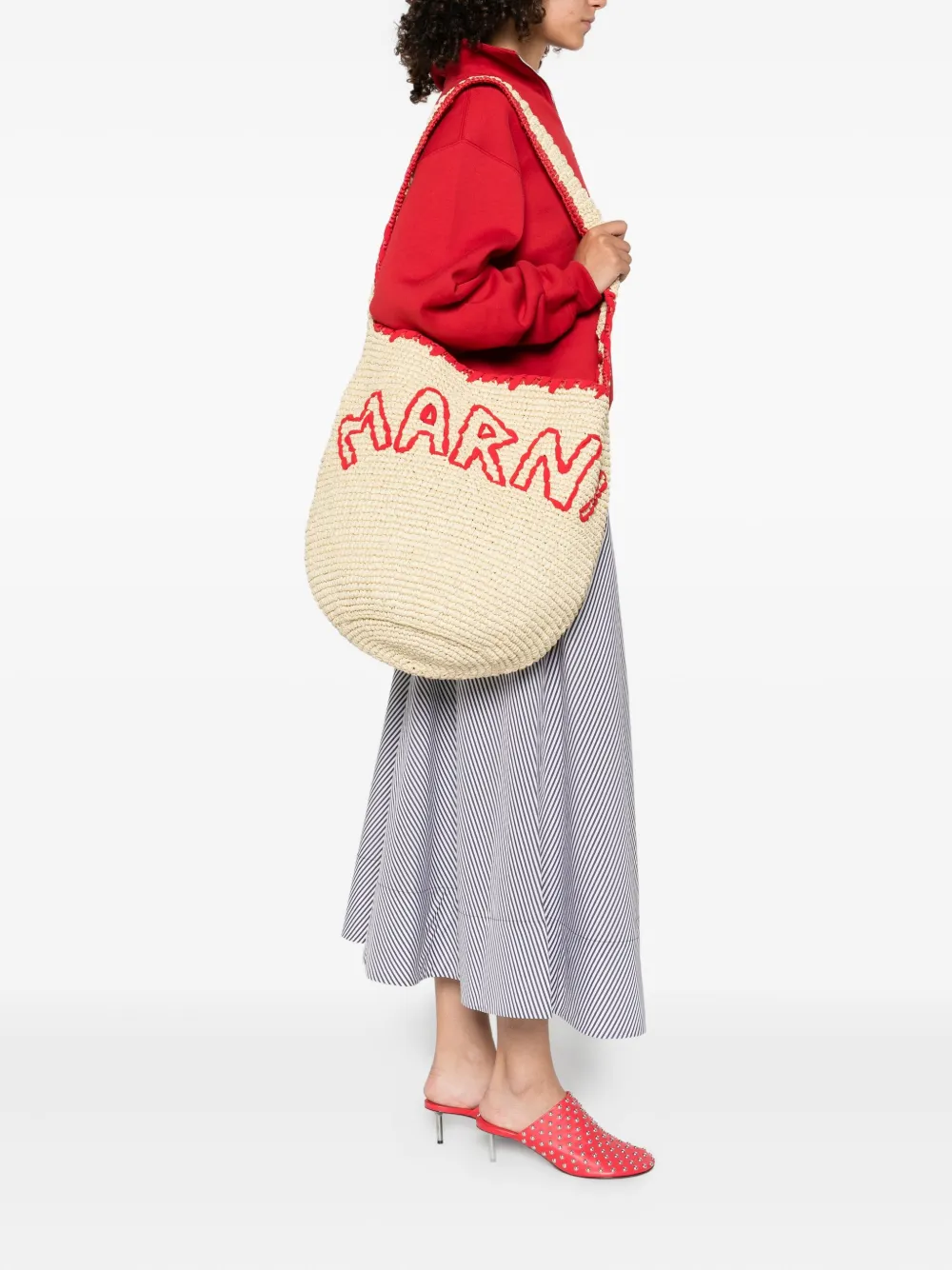 Marni Schoudertas met geborduurd logo Beige