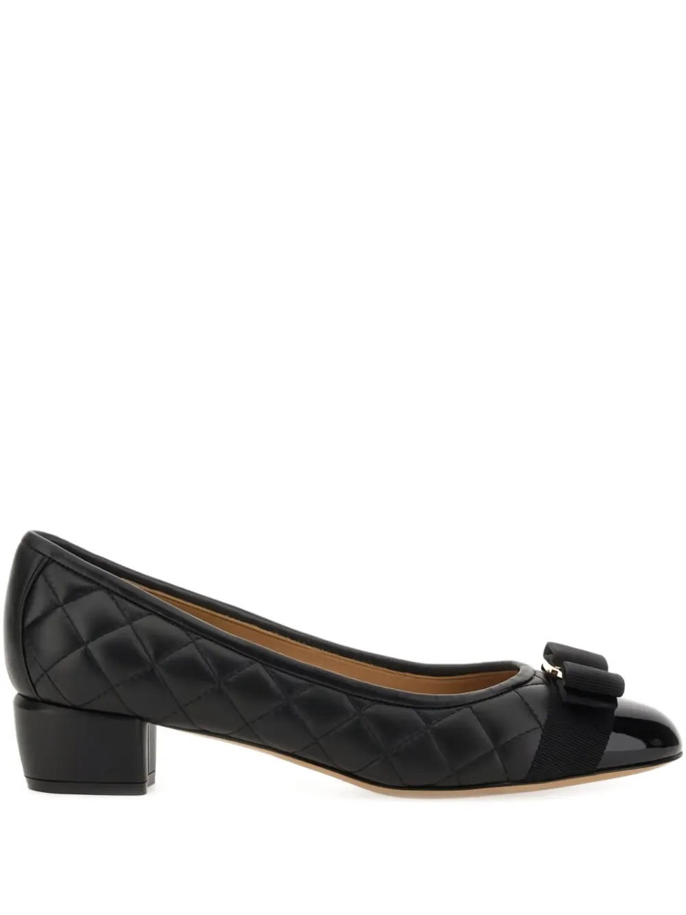Ferragamo quilted bow pumps Black